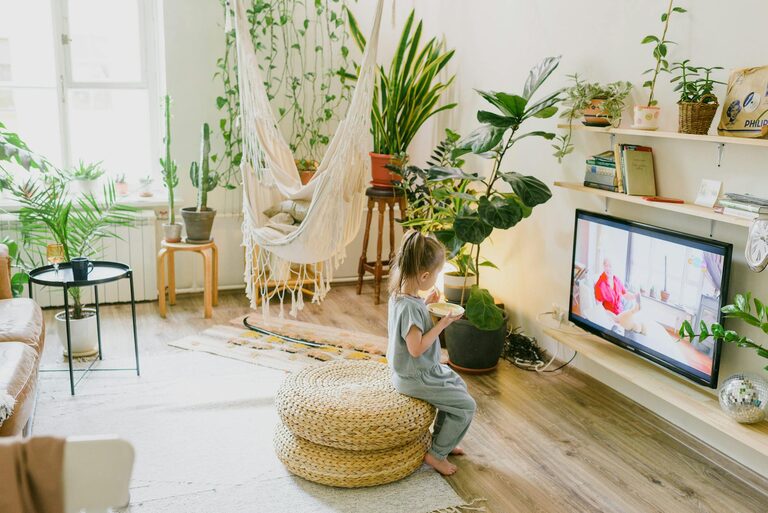 Tips for Creating a Cozy and Inviting Living Space on a Budget